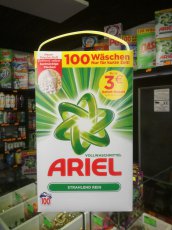 Ariel Professional Universal prací prášek 7,150kg 110pd