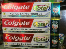 Colgate Total Action En Profondeur Dentifrice 75ml